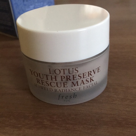 𝙁𝙧𝙚𝙨𝙝 𝙡𝙤𝙩𝙪𝙨 - Picture 3 of 3